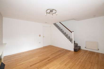 Greendale Drive, Radcliffe, Image 3