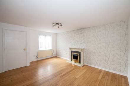 Greendale Drive, Radcliffe, Image 4