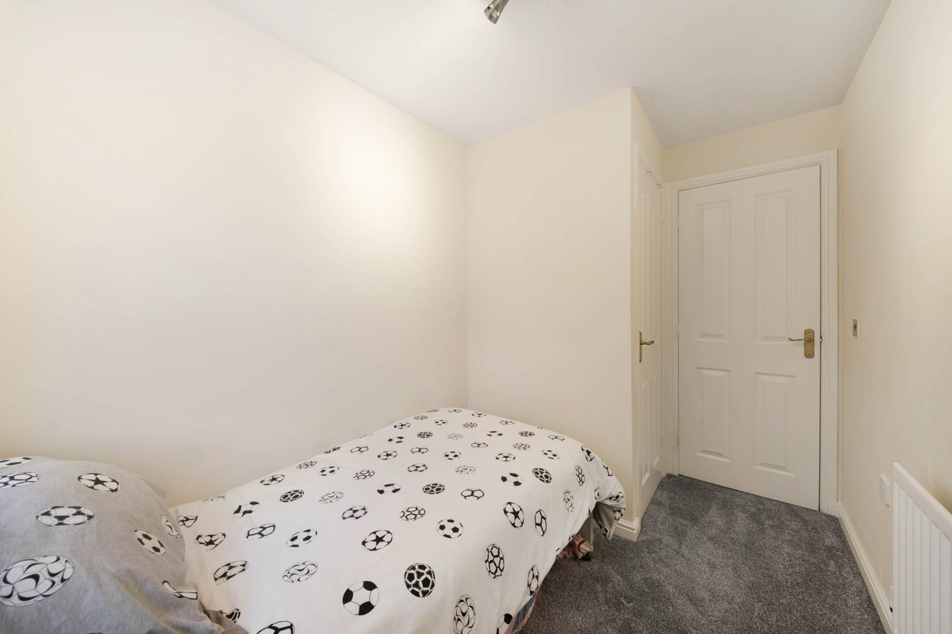 Ashurst Grove, Radcliffe, Image 12