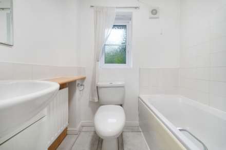 Ashurst Grove, Radcliffe, Image 13