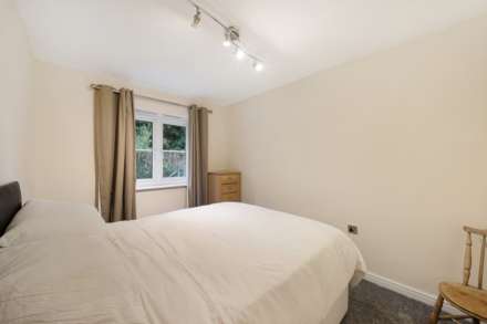 Ashurst Grove, Radcliffe, Image 9
