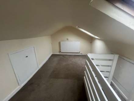 Holland Street, Radcliffe, Image 3