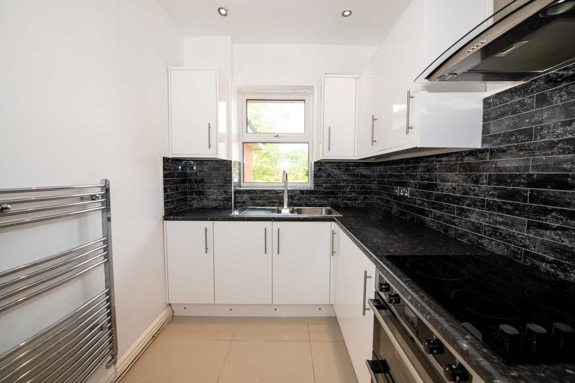 St Pauls Rise, Salford, Image 10