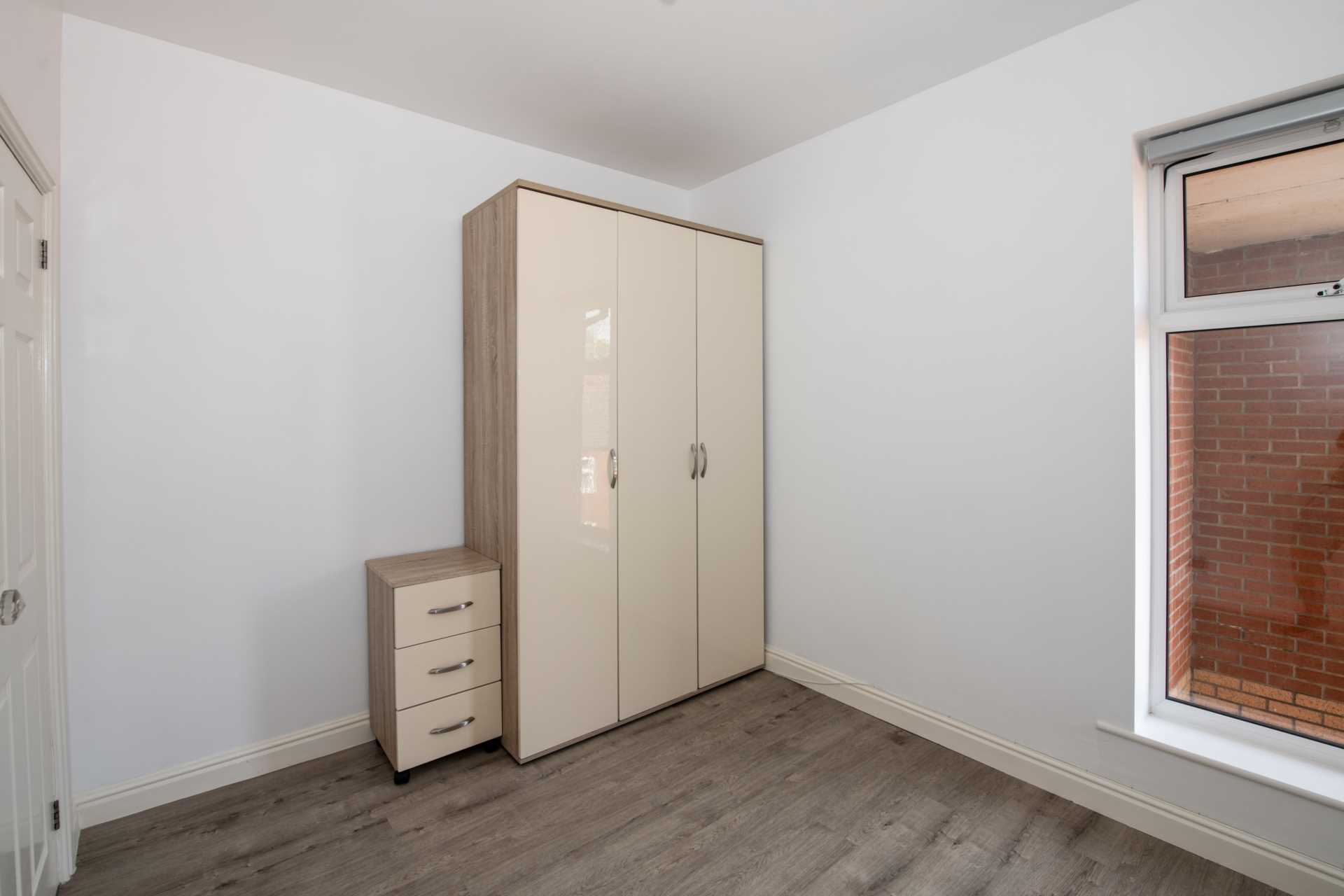 St Pauls Rise, Salford, Image 15