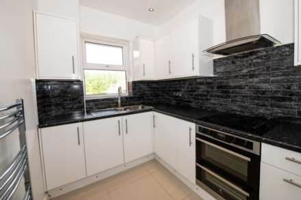 St Pauls Rise, Salford, Image 11