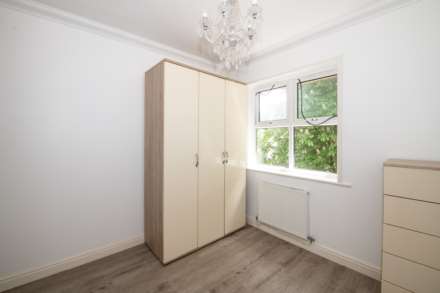 St Pauls Rise, Salford, Image 13