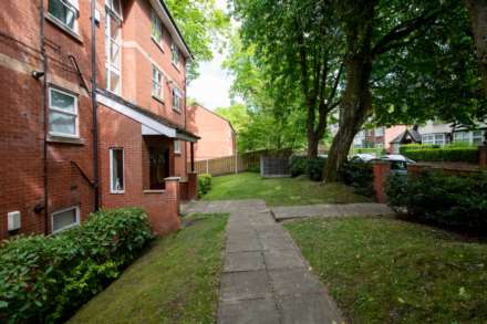 St Pauls Rise, Salford, Image 2