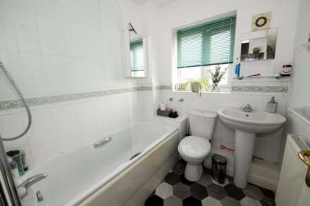 Astbury Close, Bury, Image 14
