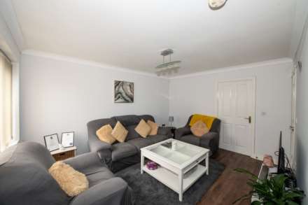 Astbury Close, Bury, Image 2