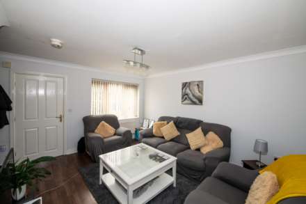 Astbury Close, Bury, Image 4