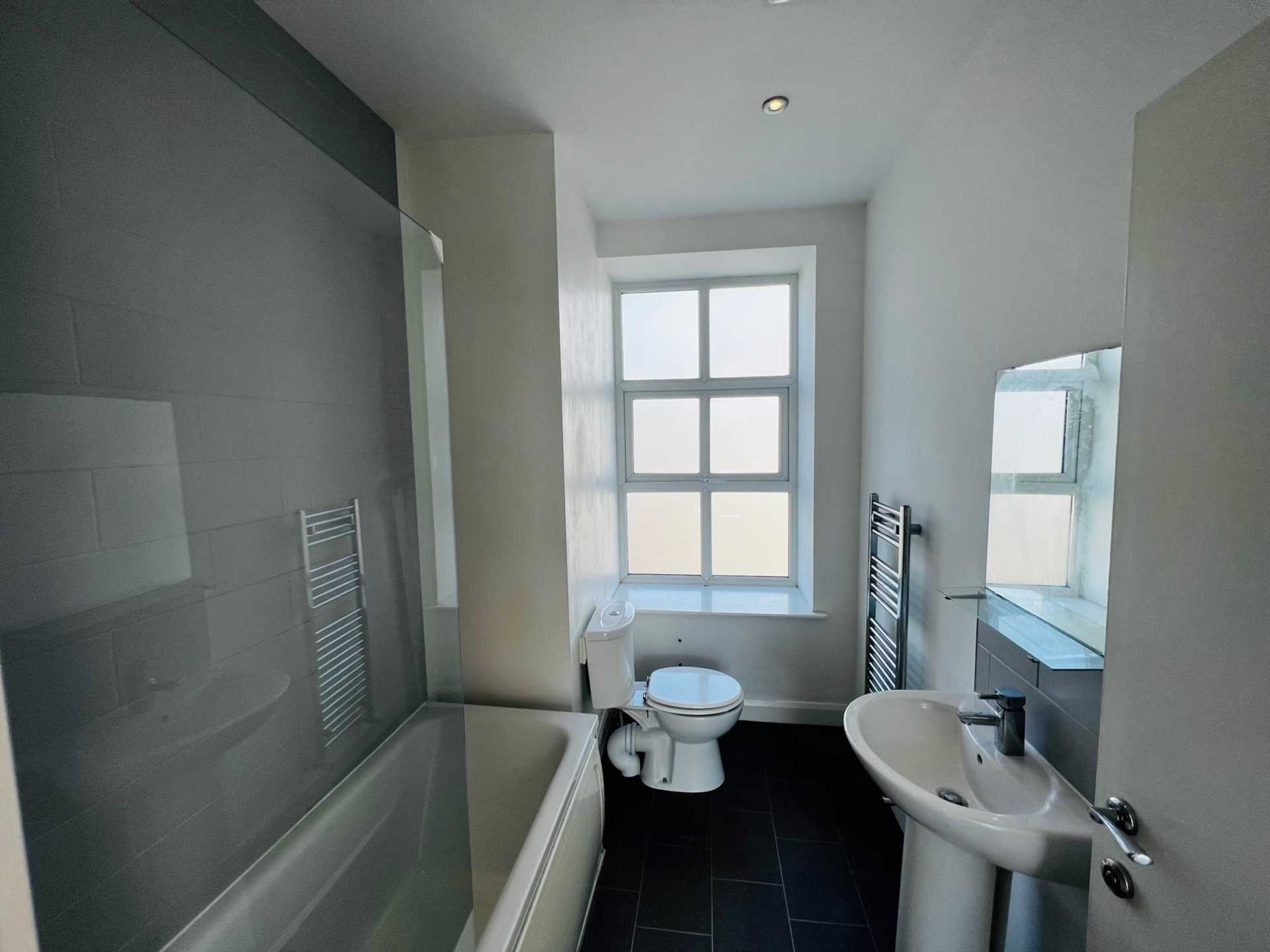 Bow Street, Oldham, Image 8