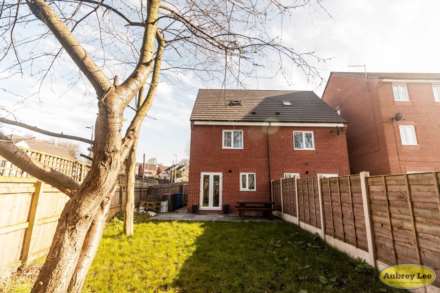 Racecourse Way, Salford, Image 17