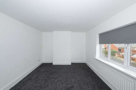 Abbey Crescent, Heywood, Image 12
