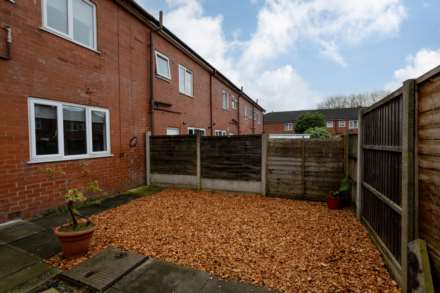 Abbey Crescent, Heywood, Image 15