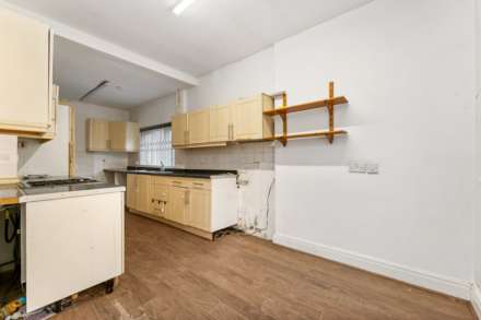 Canterbury Drive, Prestwich, Image 11