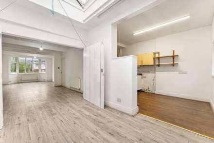 Canterbury Drive, Prestwich, Image 8