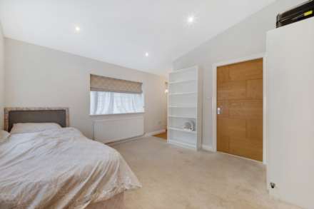 Danesway, Prestwich, Image 10