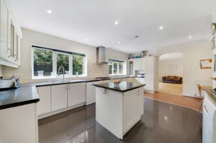 Danesway, Prestwich, Image 18