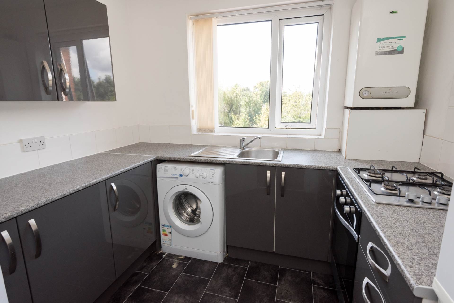 Lowther Court, Prestwich, Image 4