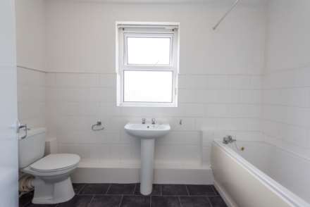 Lowther Court, Prestwich, Image 9