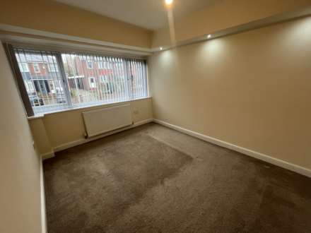 Agecroft Road West, Prestwich, Image 12