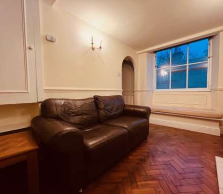 Ashgrove House, Elland, Image 13