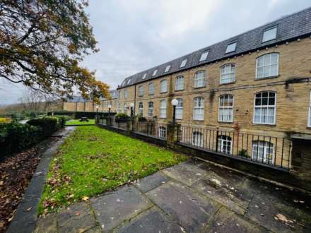 Ashgrove House, Elland, Image 4