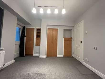 Lees Road, Ashton Under Lyne, Image 5