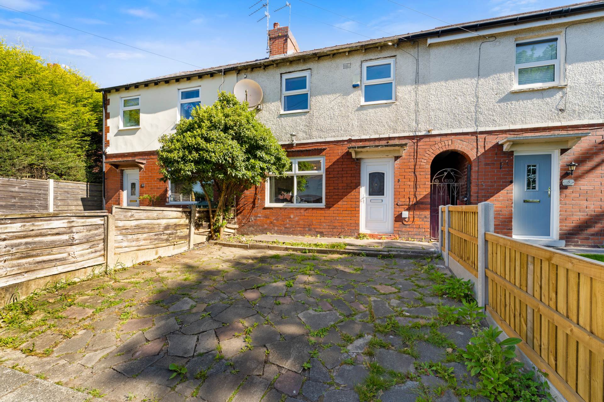 Polefield Grove, Prestwich, Image 1