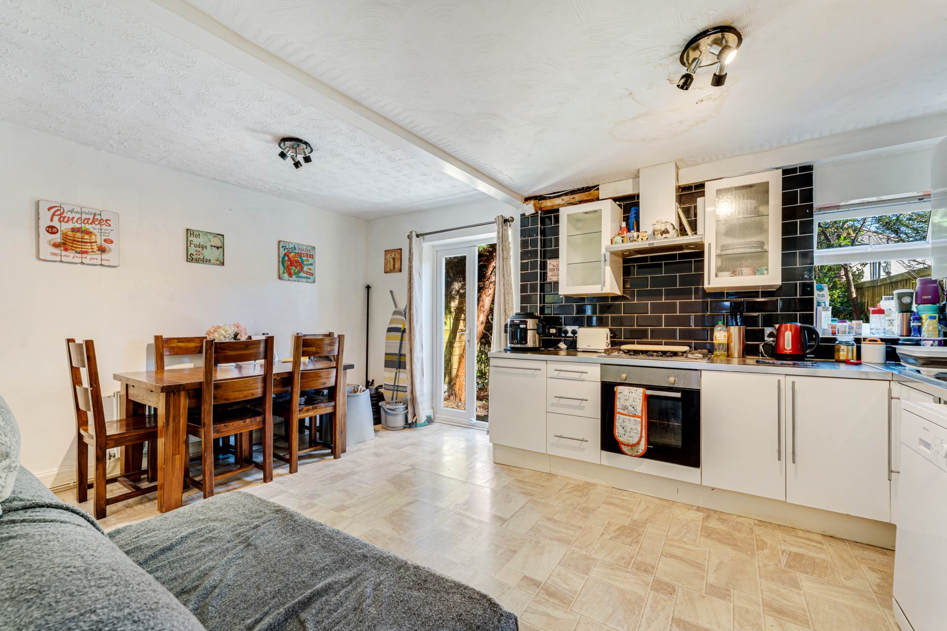 Polefield Grove, Prestwich, Image 9