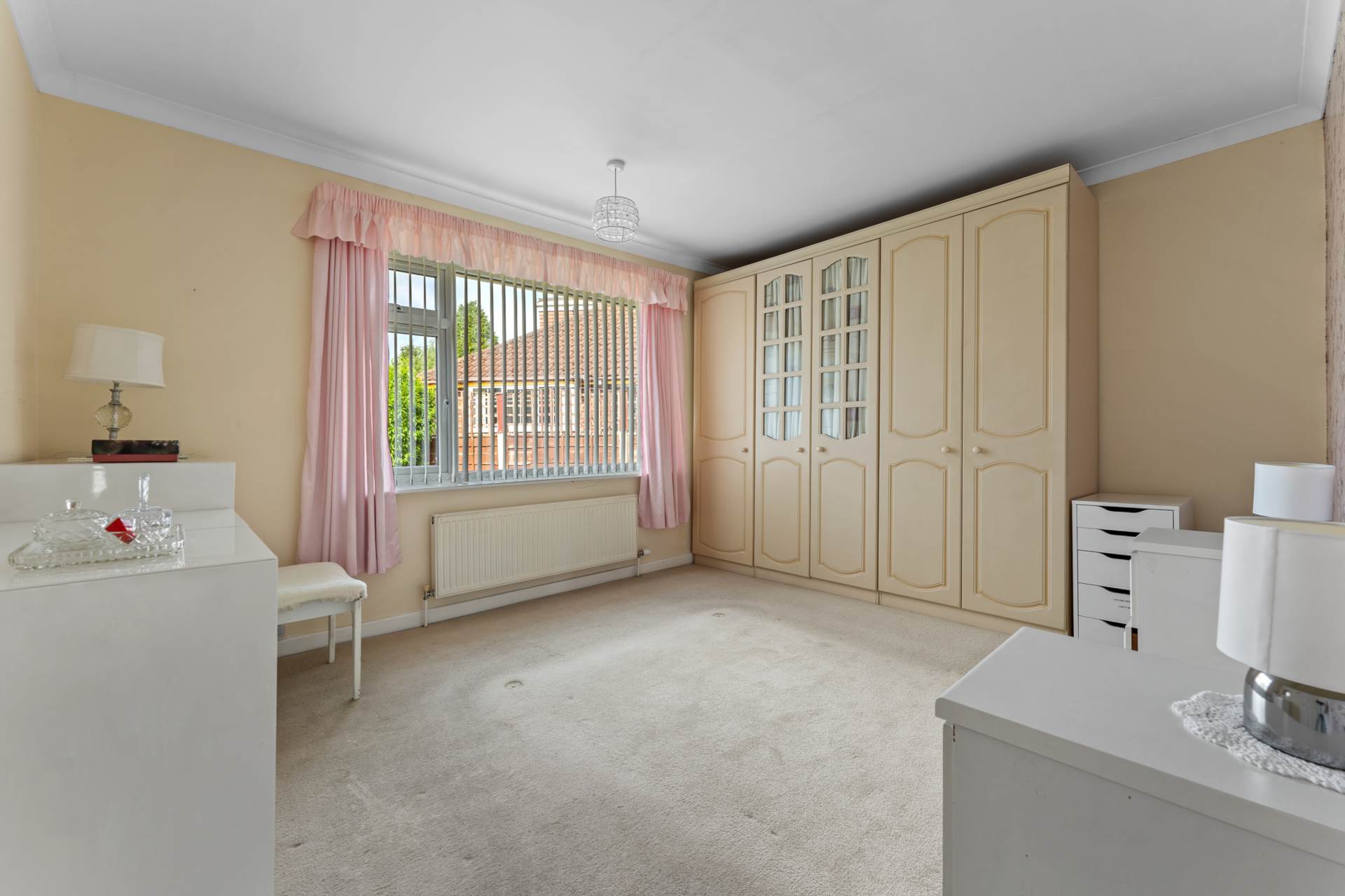 Dempsey Drive, Unsworth, Image 10