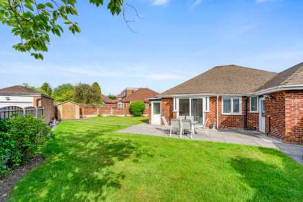 Dempsey Drive, Unsworth, Image 19