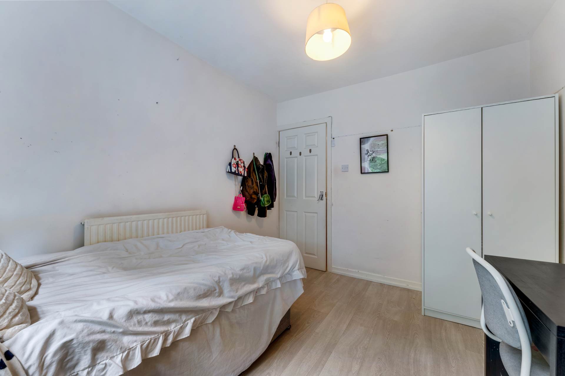 Ravenhurst, Salford, Image 12