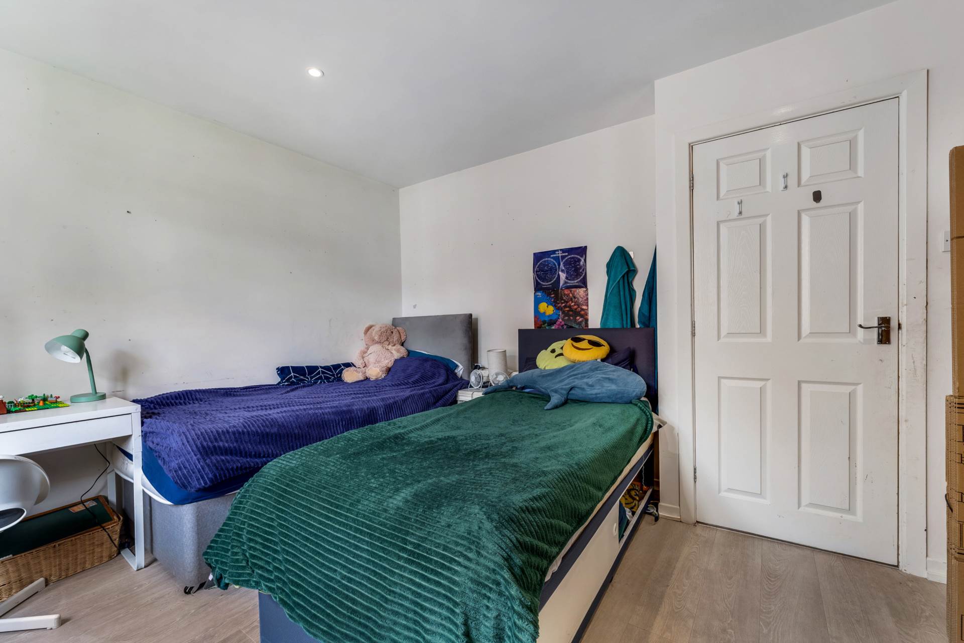 Ravenhurst, Salford, Image 9