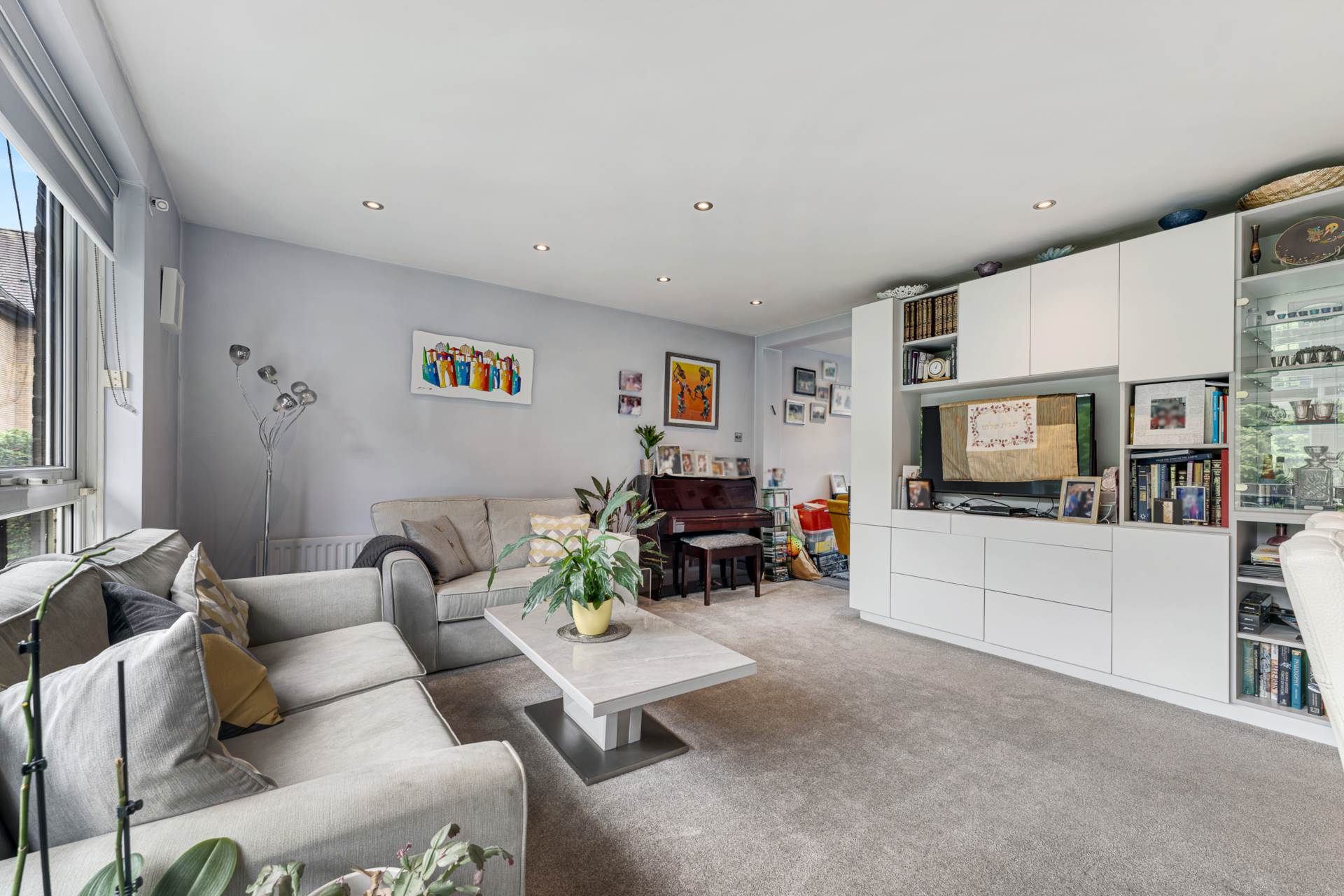 Ingeldende Court, Broughton Park, Image 6