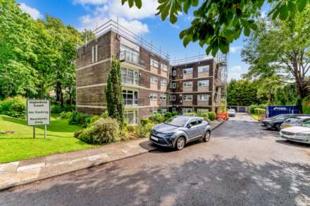 Ingeldende Court, Broughton Park