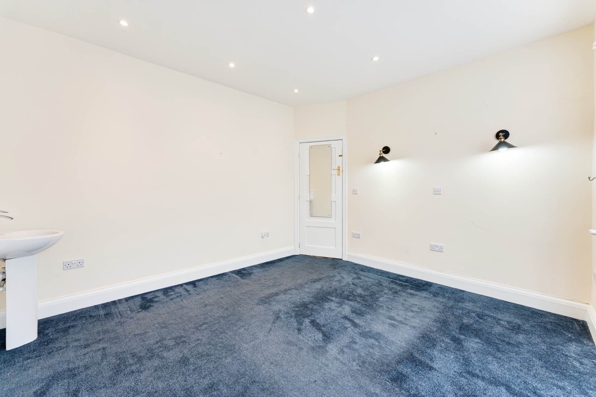 Ravensway, Prestwich, Image 19