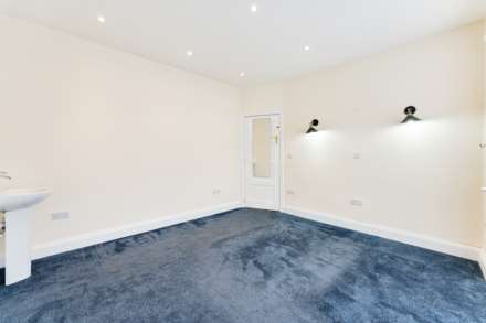 Ravensway, Prestwich, Image 19