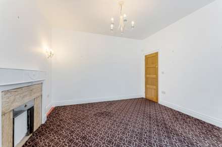 Ravensway, Prestwich, Image 4