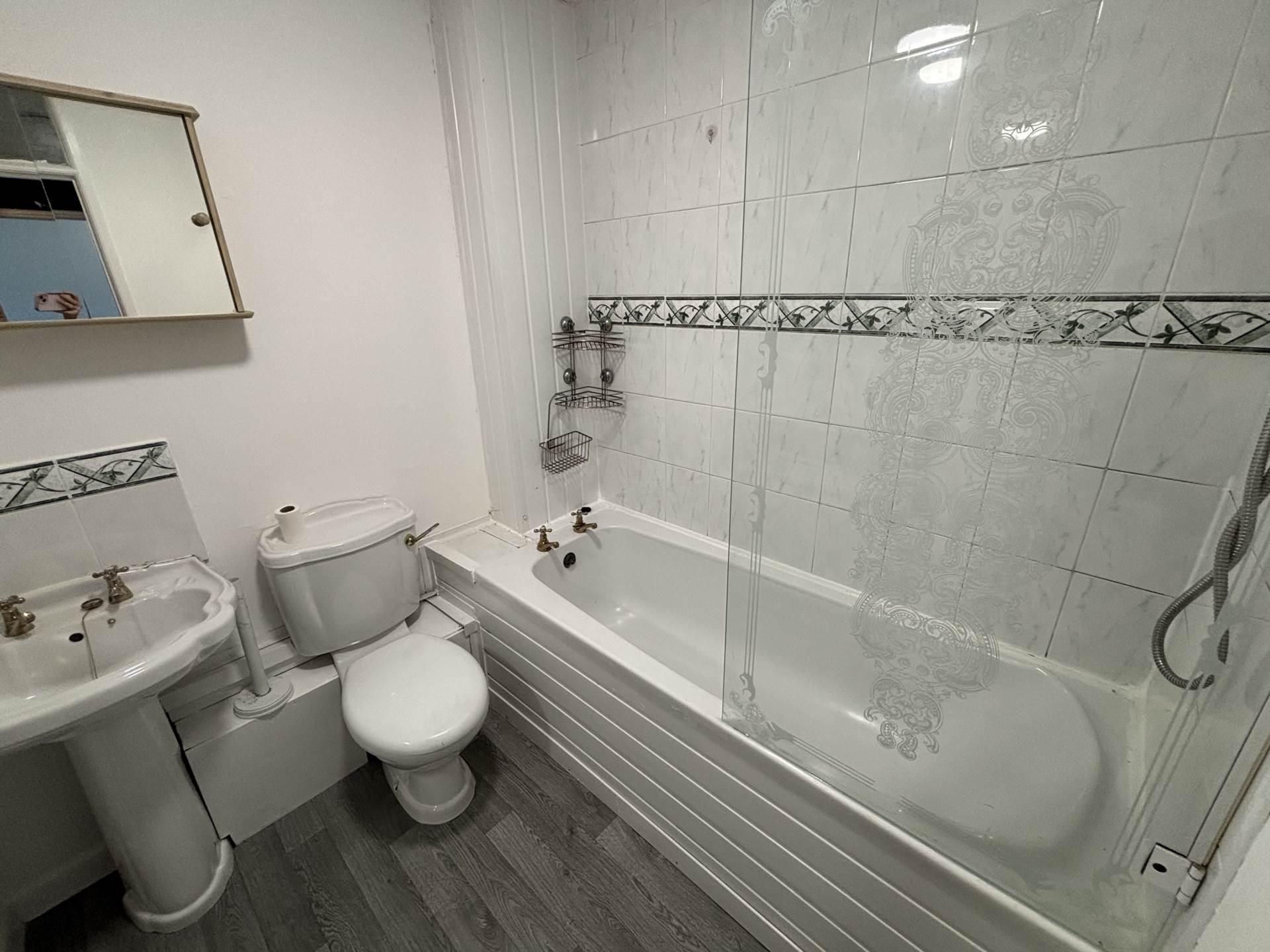Evesham Walk, Manchester, Image 12