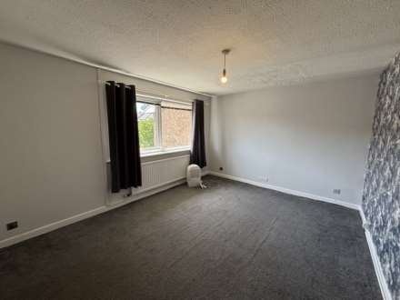 Evesham Walk, Manchester, Image 4