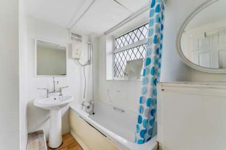 Downham Crescent, Prestwich, Image 9