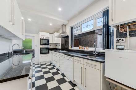 Canterbury Drive, Prestwich, Image 9