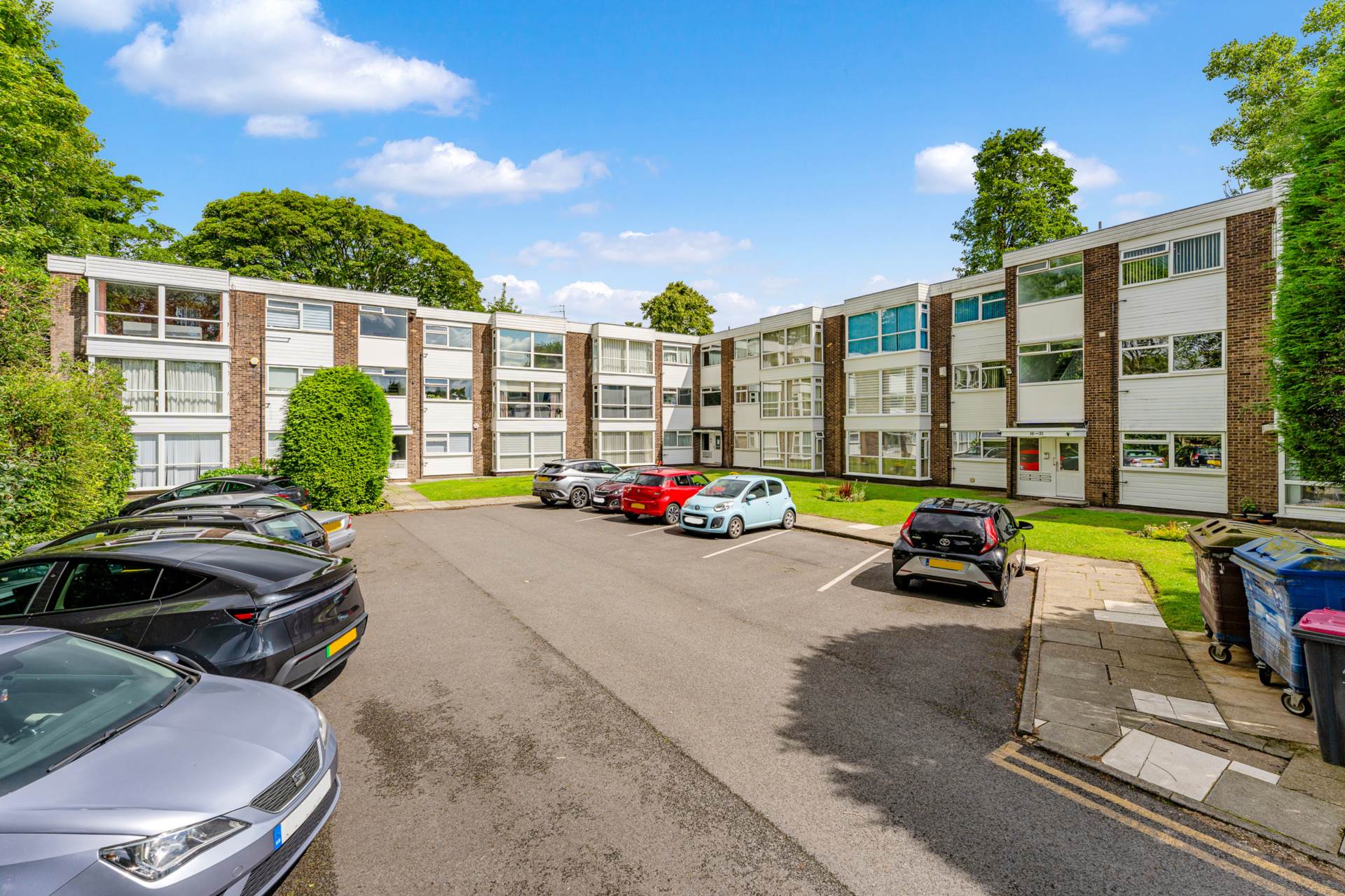 Tall Trees, Salford 7, Image 1