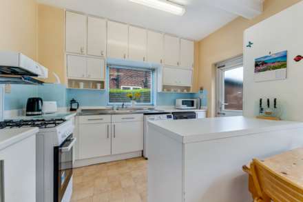 St  Marys Road, Prestwich, Image 9