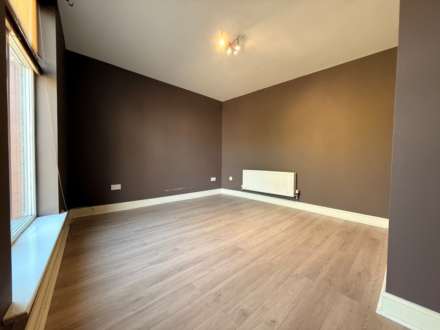 Manchester Road, Bury, Image 5
