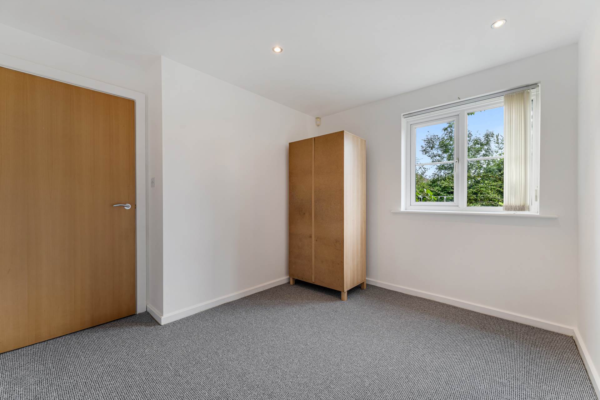 Lever Court, Salford, Image 10