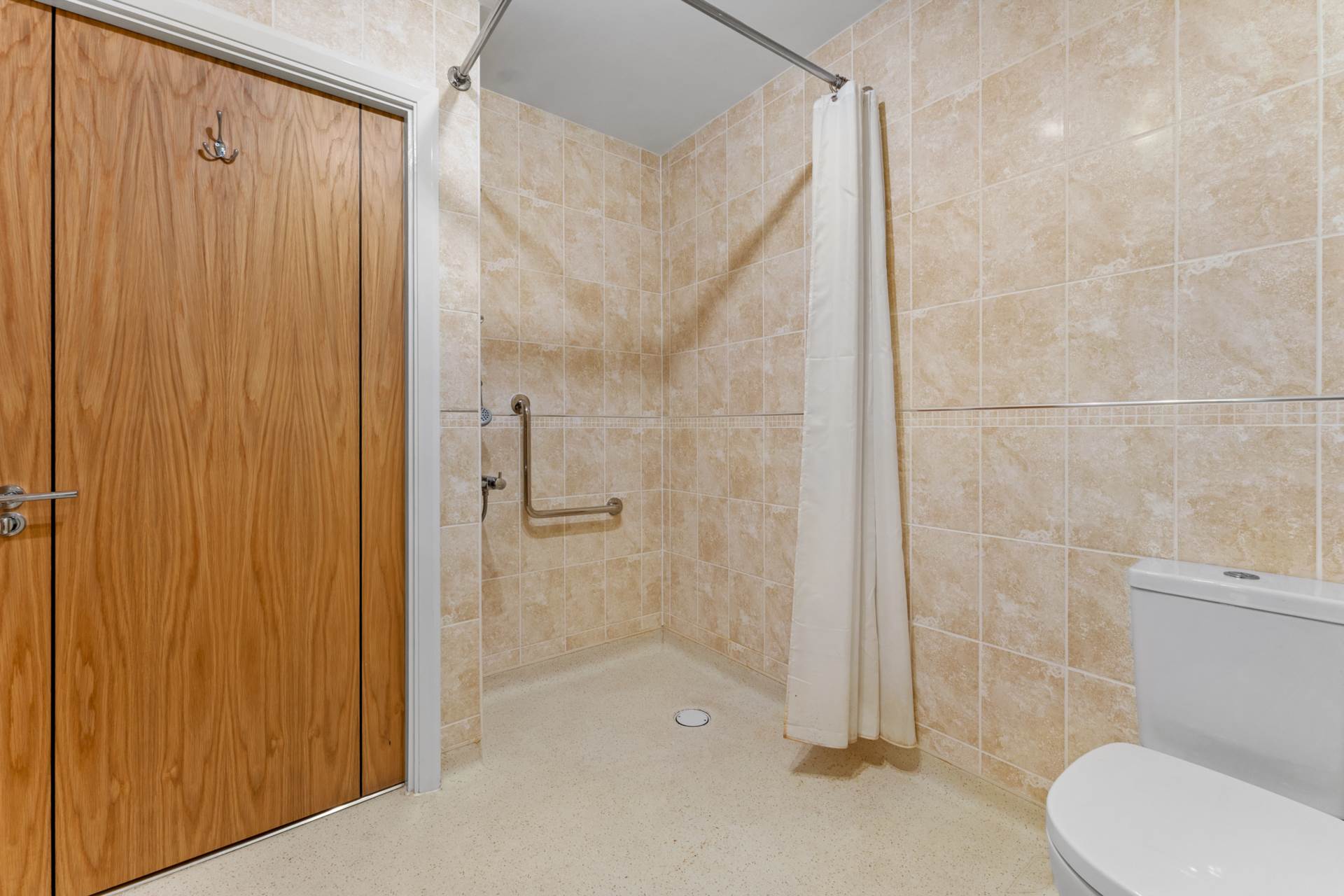 Broadfield Court, Prestwich, Image 15