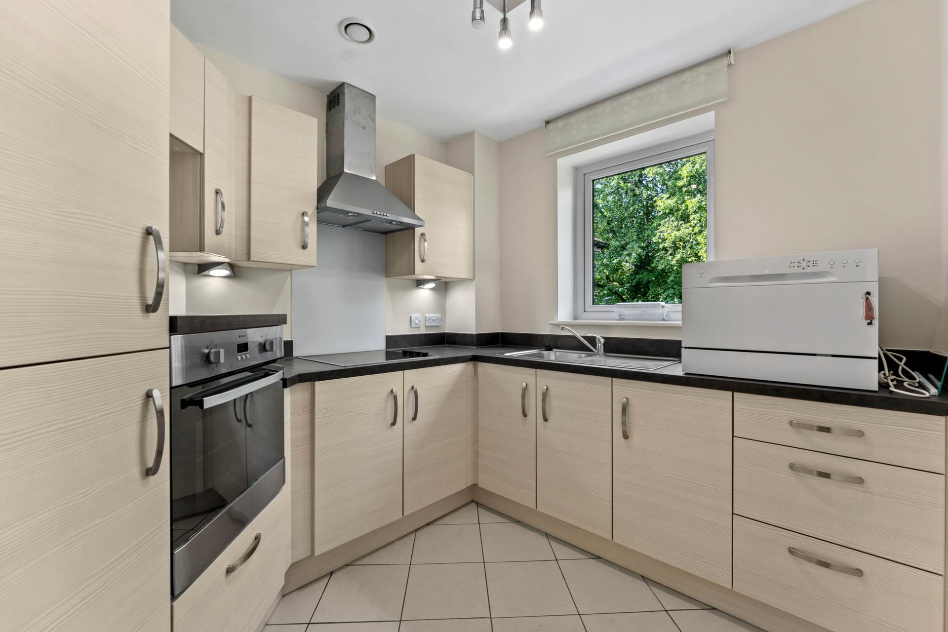 Broadfield Court, Prestwich, Image 8