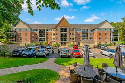 Broadfield Court, Prestwich
